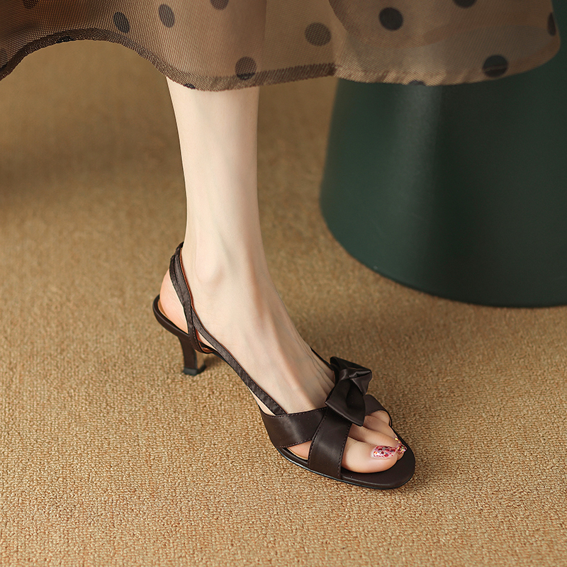 Elegant Summer Open-Toe Sandals for Women - Comfortable Silk, Round Toe, Bow-Knot, Thin High Heels, Versatile Fashion Footwear Elegant Summer Open-Toe Sandals for Women - Comfortable Silk, Round Toe, Bow-Knot, Thin High Heels, Versatile Fashion Footwear