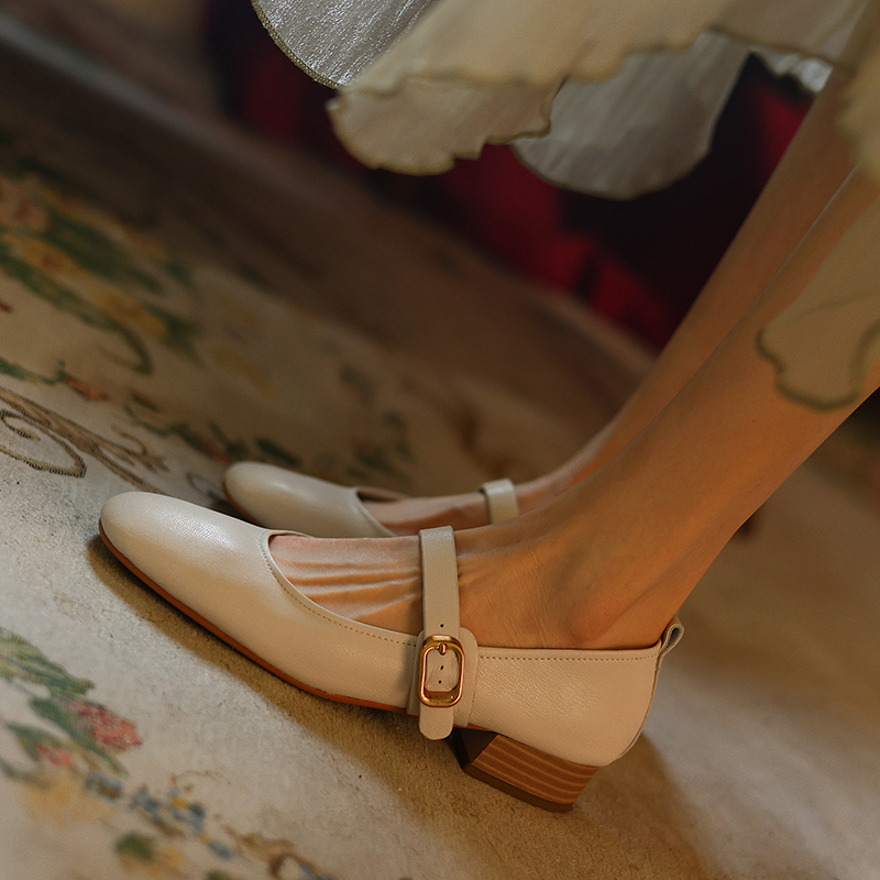 Elegant Women's Genuine Leather French Artistic Mid-Heel Round-Toe Mary Jane Flats - Stylish College Chic Footwear Elegant Women's Genuine Leather French Artistic Mid-Heel Round-Toe Mary Jane Flats - Stylish College Chic Footwear