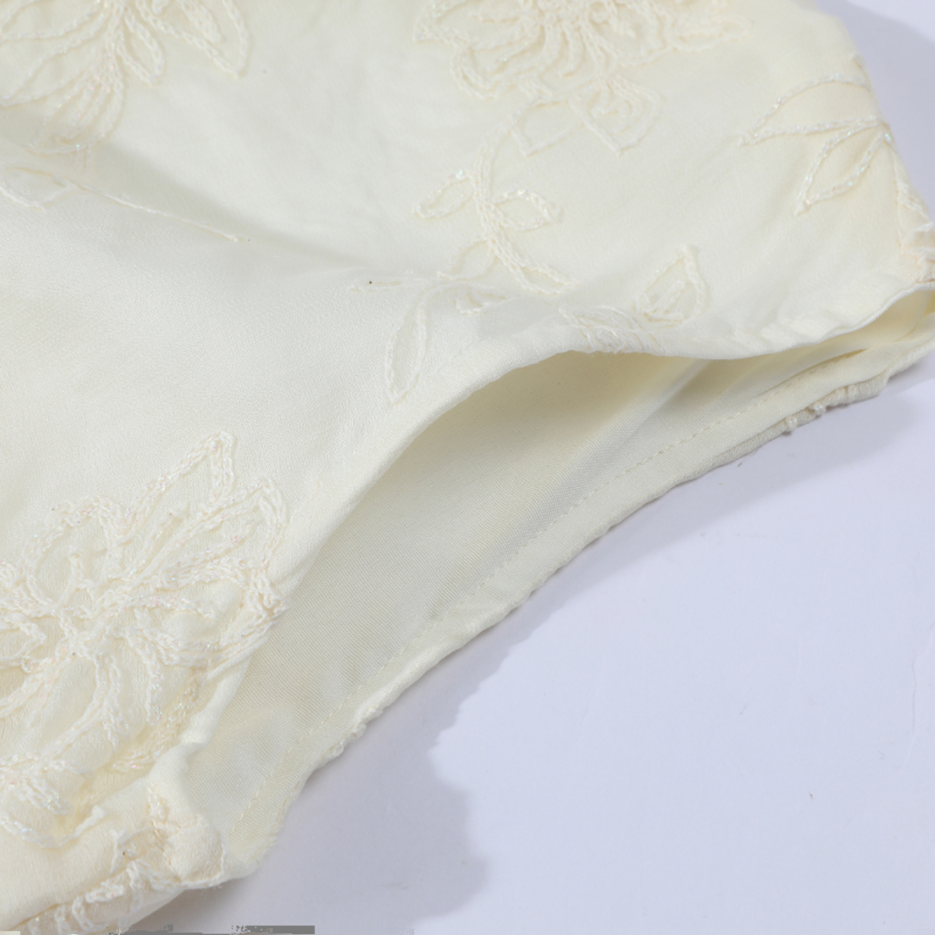 Elegant Women's Irregular Qipao Dress with Heavy Embroidery, National Style, Faux Two-Piece Design for a Sophisticated Look Elegant Women's Irregular Qipao Dress with Heavy Embroidery, National Style, Faux Two-Piece Design for a Sophisticated Look