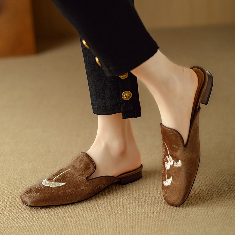 Embroidered National Style Open-Toe Half Slippers for Women - High-End Outdoor Flat Sandals, Italian Corso Venezia Inspired Embroidered National Style Open-Toe Half Slippers for Women - High-End Outdoor Flat Sandals, Italian Corso Venezia Inspired