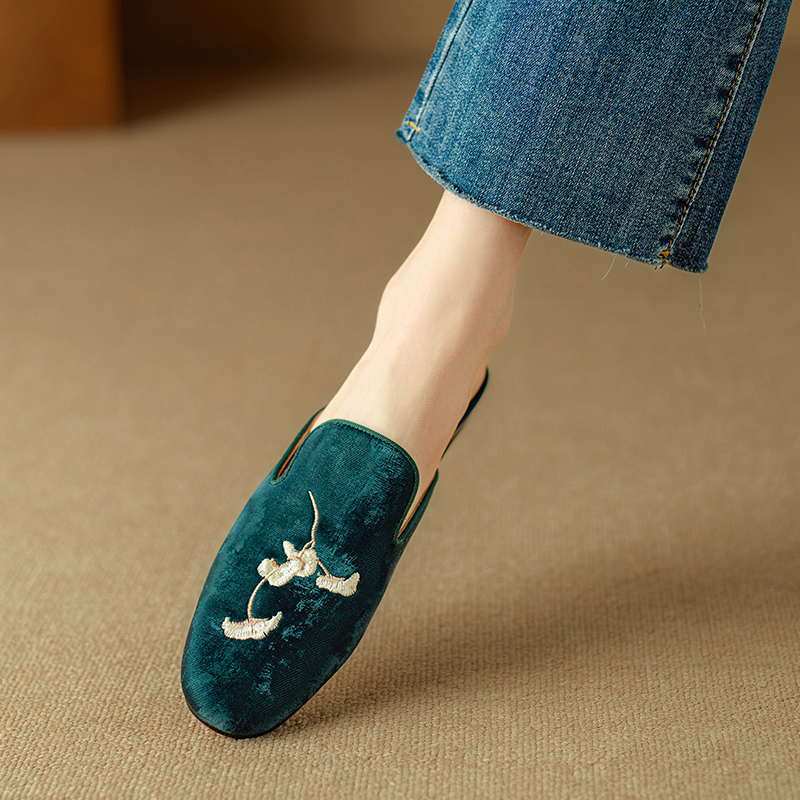 Embroidered National Style Open-Toe Half Slippers for Women - High-End Outdoor Flat Sandals, Italian Corso Venezia Inspired Embroidered National Style Open-Toe Half Slippers for Women - High-End Outdoor Flat Sandals, Italian Corso Venezia Inspired