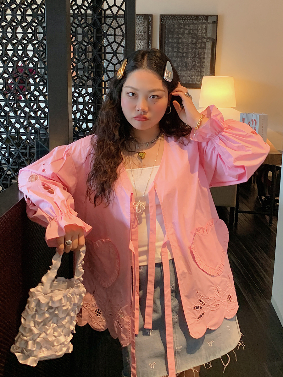 Embroidered Pocket Shirt Jacket for Women - Unique Spring Summer 2025 Fashion Top, Age-Reducing Style Embroidered Pocket Shirt Jacket for Women - Unique Spring Summer 2025 Fashion Top, Age-Reducing Style