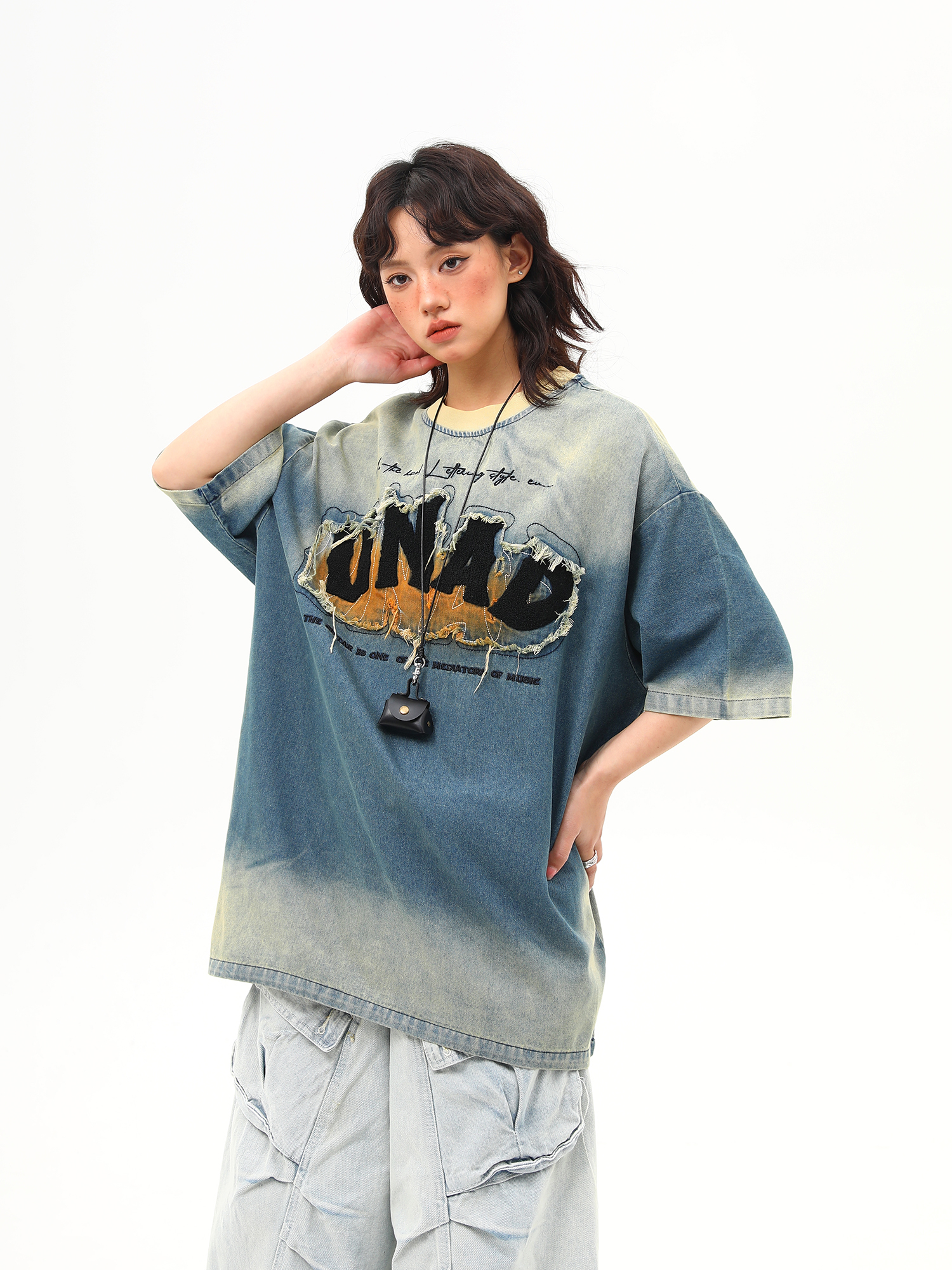Embroidered Retro Washed Denim Short-Sleeve T-Shirt for Women - High-End Summer Fashion Trend Embroidered Retro Washed Denim Short-Sleeve T-Shirt for Women - High-End Summer Fashion Trend