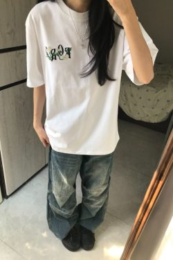 Embroidered White Magnolia Floral Short Sleeve T-Shirt for Women, Summer 2023 High-End Couples Top, Trendy Fashion Statement