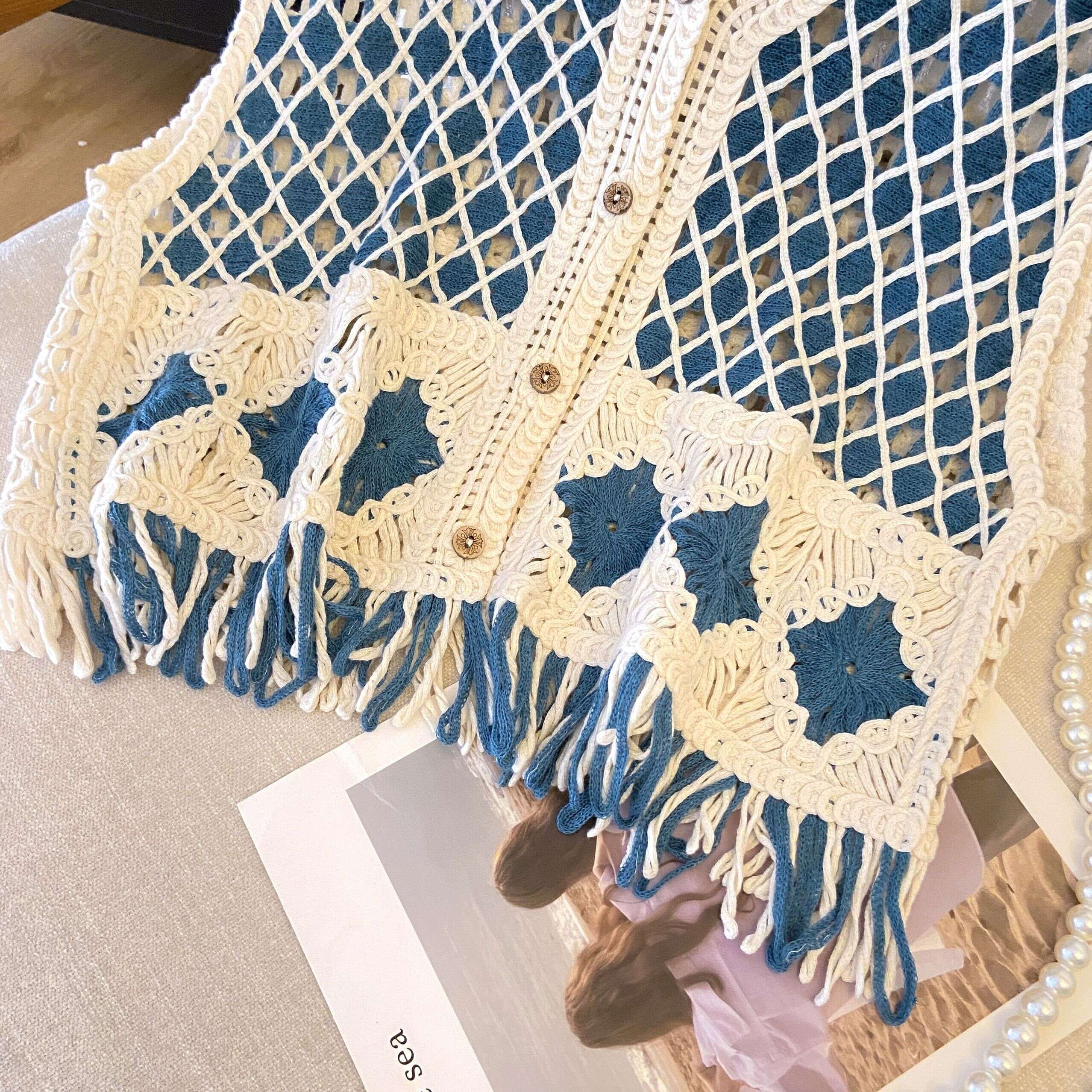 Ethnic Diamond Check Tassel Knitted Vest for Women - Hollow-Out Cardigan for Prairie and Seaside Vacation Style Ethnic Diamond Check Tassel Knitted Vest for Women - Hollow-Out Cardigan for Prairie and Seaside Vacation Style