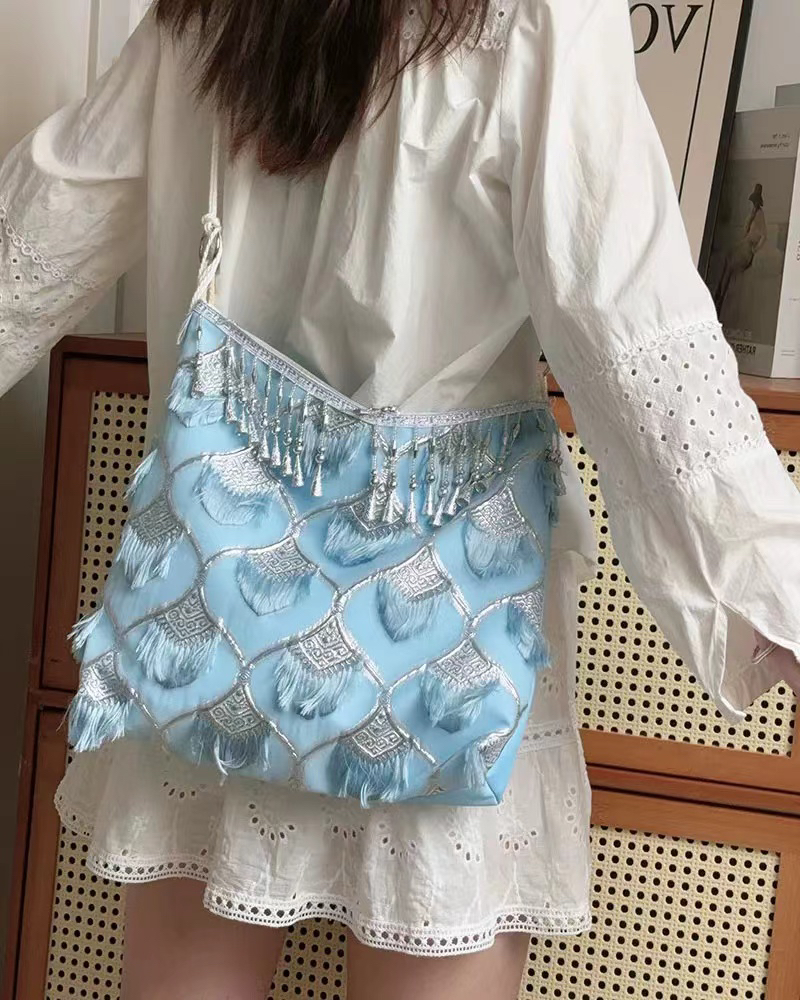 Ethnic Han Element Crossbody Bag - Large Capacity Miaojiang Hanfu Shoulder Tote for Daily Style 2025 Ethnic Han Element Crossbody Bag - Large Capacity Miaojiang Hanfu Shoulder Tote for Daily Style 2025