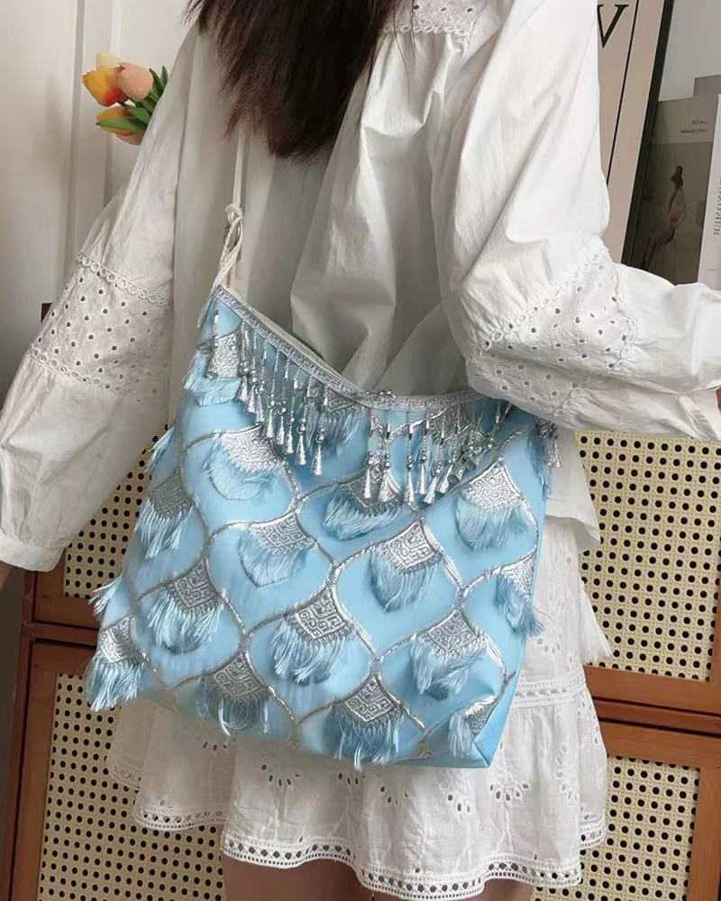 Ethnic Han Element Crossbody Bag - Large Capacity Miaojiang Hanfu Shoulder Tote for Daily Style 2025 Ethnic Han Element Crossbody Bag - Large Capacity Miaojiang Hanfu Shoulder Tote for Daily Style 2025
