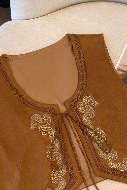 Ethnic Style Brown Suede Embroidered Lace-Up Vest for Women - Versatile Backless Travel Outfit with Artistic Temperament