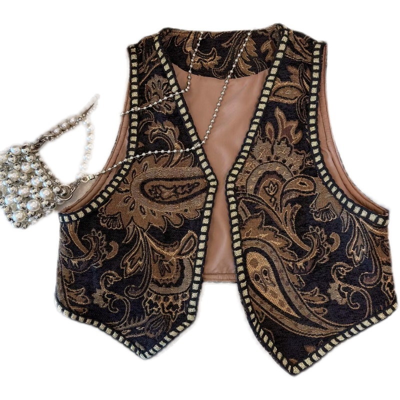 Ethnic Style Jacquard Embroidered Vest - Short Retro Cardigan for Travel, Inspired by Xinjiang and Northwest Tibet Fashion Ethnic Style Jacquard Embroidered Vest - Short Retro Cardigan for Travel, Inspired by Xinjiang and Northwest Tibet Fashion