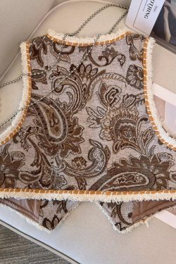 Ethnic Style Jacquard Embroidered Vest - Short Retro Cardigan for Travel, Inspired by Xinjiang and Northwest Tibet Fashion