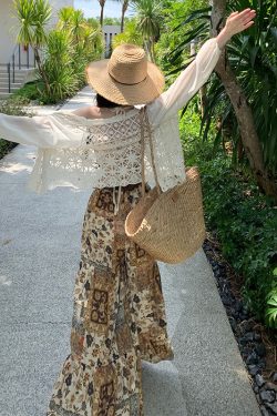 Exotic Floor-Length Printed Wide-Leg Pants Skirt with Beaded Camisole for French Style Seaside Vacation