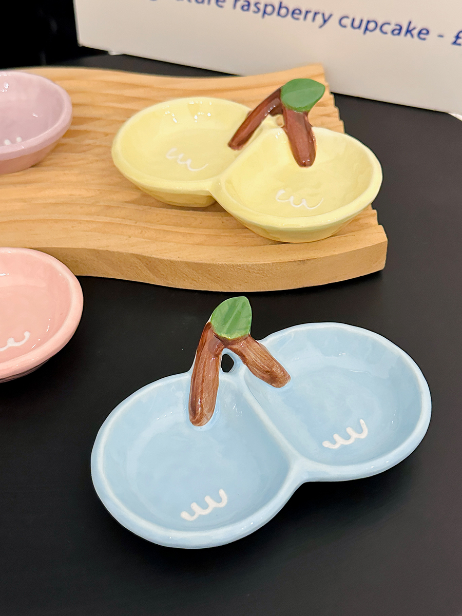 Exquisite Ceramic Divided Plate for Dipping Sauce - Hot Pot & Snack Serving Dish, Cherry Floral Design, Ideal for Entertaining Exquisite Ceramic Divided Plate for Dipping Sauce - Hot Pot & Snack Serving Dish, Cherry Floral Design, Ideal for Entertaining