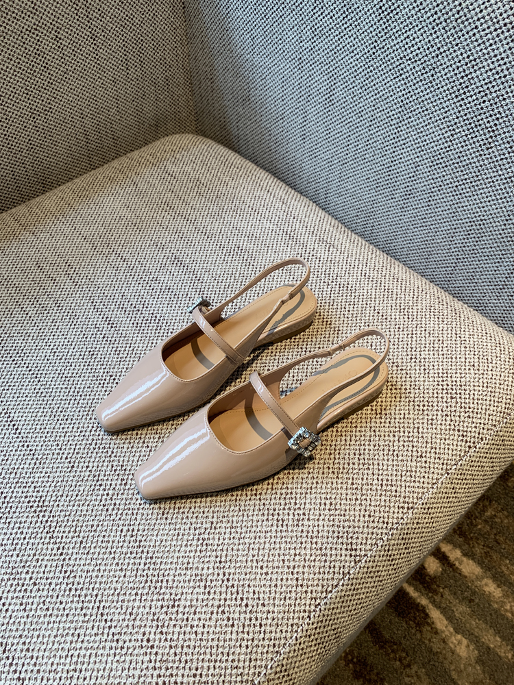 Fairy Style Patent Leather Square Toe Flat Sandals with Rhinestones - 2025 Spring/Summer Women's Closed Toe Low Heel Shoes Fairy Style Patent Leather Square Toe Flat Sandals with Rhinestones - 2025 Spring/Summer Women's Closed Toe Low Heel Shoes