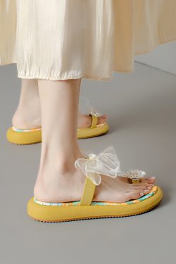 Fairy Style Thick-Soled Flower Bow Open-Toe Slippers One-Strap Sandals for Women - Versatile Outdoor Wear