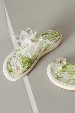 Fairy Style Thick-Soled Flower Bow Open-Toe Slippers One-Strap Sandals for Women - Versatile Outdoor Wear