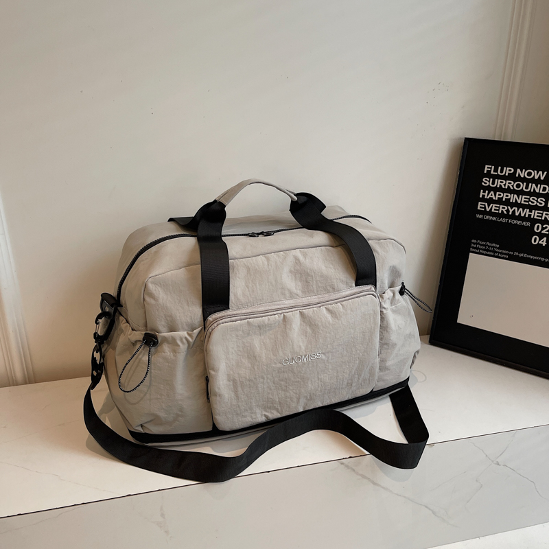 Fashionable Foldable Short Trip Bag for Women - Large Capacity Business Tote with Dry Wet Separation for Travel and Fitness Fashionable Foldable Short Trip Bag for Women - Large Capacity Business Tote with Dry Wet Separation for Travel and Fitness