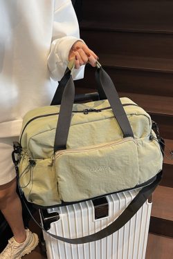 Fashionable Foldable Short Trip Bag for Women - Large Capacity Business Tote with Dry Wet Separation for Travel and Fitness