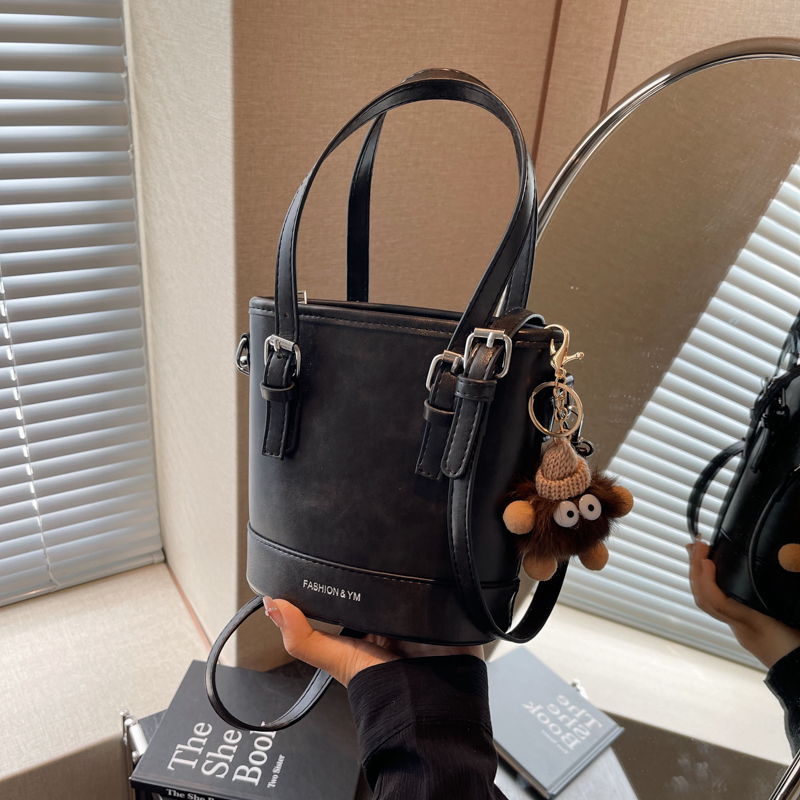 Fashionable Women's Bucket Bag - Versatile Small Handbag, Stylish Crossbody Shoulder Bag for 2025 Casual Looks Fashionable Women's Bucket Bag - Versatile Small Handbag, Stylish Crossbody Shoulder Bag for 2025 Casual Looks