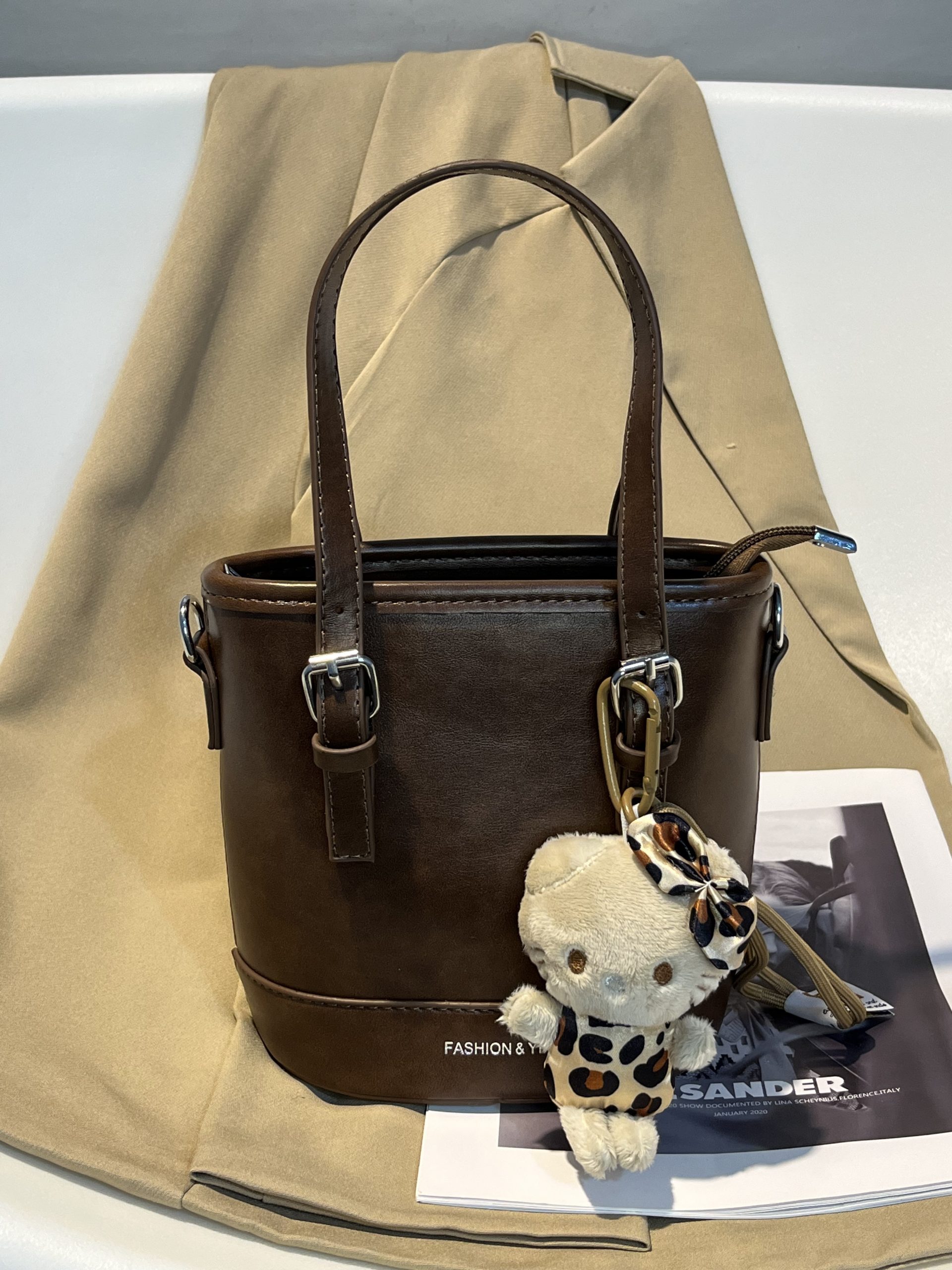 Fashionable Women's Bucket Bag - Versatile Small Handbag, Stylish Crossbody Shoulder Bag for 2025 Casual Looks Fashionable Women's Bucket Bag - Versatile Small Handbag, Stylish Crossbody Shoulder Bag for 2025 Casual Looks