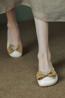 Fashionable Women's Genuine Leather Slip-On Flats with French Round-Toe and Bowknot Detail - Italian Style Shoes