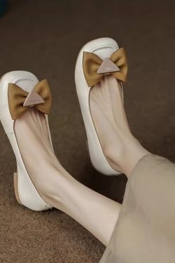 Fashionable Women's Genuine Leather Slip-On Flats with French Round-Toe and Bowknot Detail - Italian Style Shoes