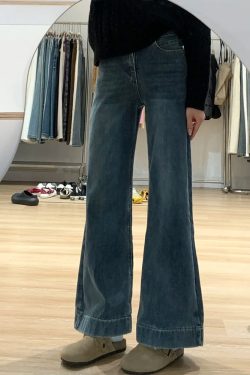 Flared Bell-Bottom Jeans for Petite Pear-Shaped Figures - Loose-Fitting Non-Sticking Pants for Thick Thighs and Wide Hips