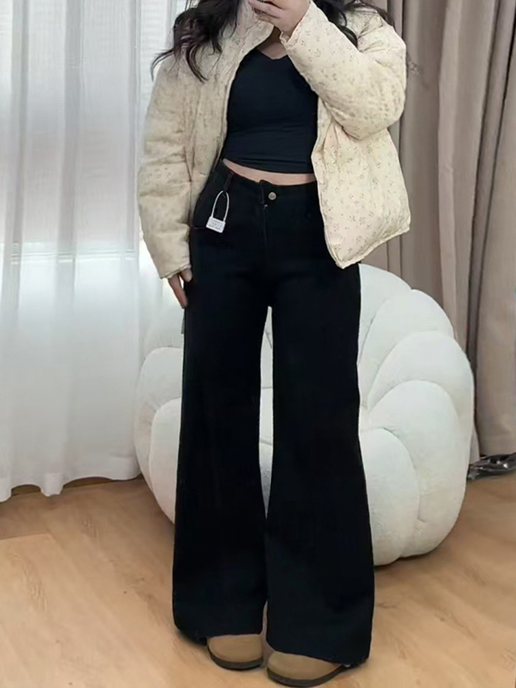 Flared Bell-Bottom Pants for Pear-Shaped Figures, Loose-Fitting Wide-Leg Black Denim Jeans for Women Flared Bell-Bottom Pants for Pear-Shaped Figures, Loose-Fitting Wide-Leg Black Denim Jeans for Women