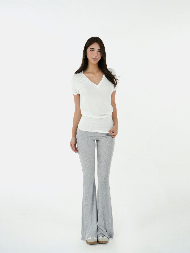 Flared Waist Knitted Ribbed Slim-Fit Pants - Y2K Style, Comfortable Fashionable Trousers for Effortless Everyday Wear Flared Waist Knitted Ribbed Slim-Fit Pants - Y2K Style, Comfortable Fashionable Trousers for Effortless Everyday Wear