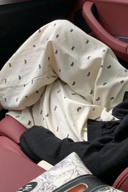 Flattering Floral Plus Size Wide-Leg Cropped Balloon Pants for Women - Casual Summer Style for Pear-Shaped Figures