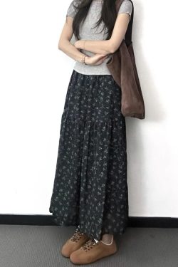 Floral A-Line Midi Skirt for Women, High-Waisted, Slimming Fit, Pear-Shaped Body, Draped Design, 2025 New Style, Elegant Fashion