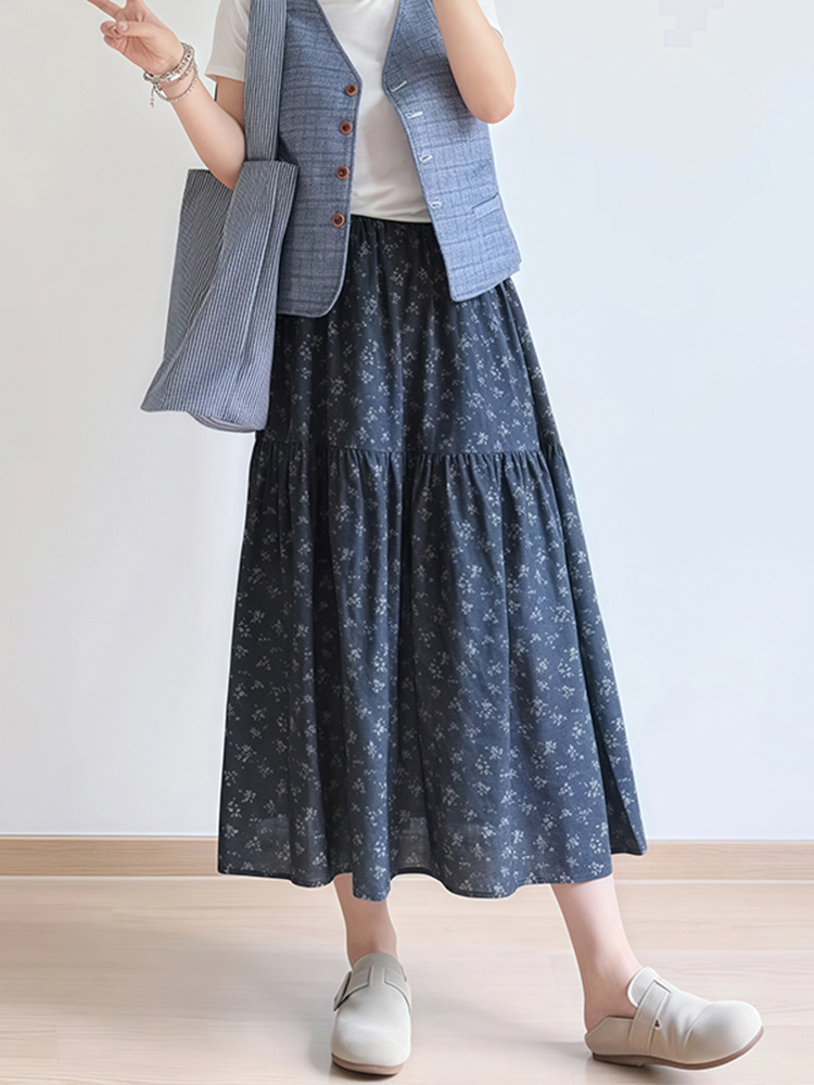 Floral A-Line Midi Skirt for Women, Plus Size Summer Skirt for Pear-Shaped Bodies, Trendy 2025 Fashion Piece Floral A-Line Midi Skirt for Women, Plus Size Summer Skirt for Pear-Shaped Bodies, Trendy 2025 Fashion Piece