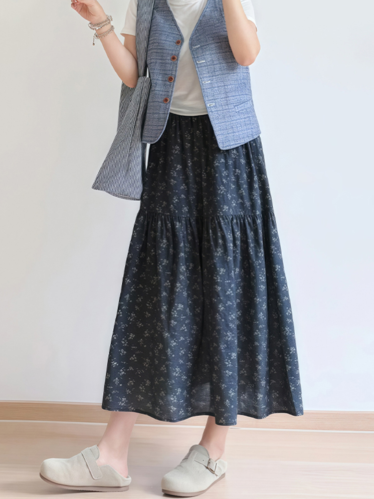 Floral A-Line Midi Skirt for Women, Plus Size Summer Skirt for Pear-Shaped Bodies, Trendy 2025 Fashion Piece Floral A-Line Midi Skirt for Women, Plus Size Summer Skirt for Pear-Shaped Bodies, Trendy 2025 Fashion Piece