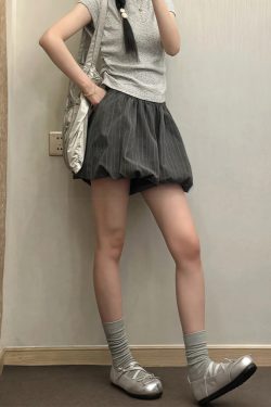 Floral Bud Plaid Skirt Pants for Women - Summer Gray Shorts, Hip-Hiding Slimming Design, Plus Size, Petite Style