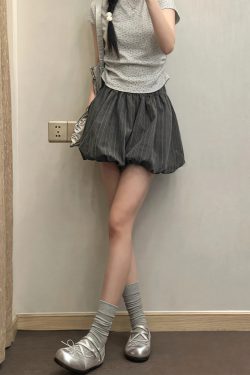 Floral Bud Plaid Skirt Pants for Women - Summer Gray Shorts, Hip-Hiding Slimming Design, Plus Size, Petite Style