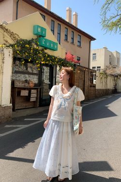 Floral Embroidery Linen Short Sleeve Shirt and Skirt Set for Women - Vintage Summer Outfit, Loose Fit, Boho Style