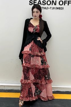 Floral Lace Spaghetti Strap Dress - Thai-Inspired Summer Vacation Beach Dress for a 90s Boho Look