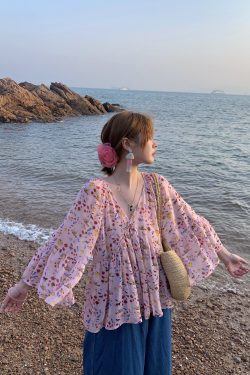 Floral Long Sleeve Chiffon Shirt for Women - Vintage 90s Style Loose Bell Sleeve Sun Protection Top