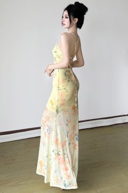 Floral Mesh Mermaid Long Dress - Women's Lace V-Neck Fishbone Waist-Defining Vacation Dress in South France Garden Style