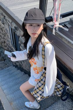 Floral Print Long Sleeve T-Shirt for Women - American Style Loose Round Neck Sun Protection Cover-Up - Summer Thin Top