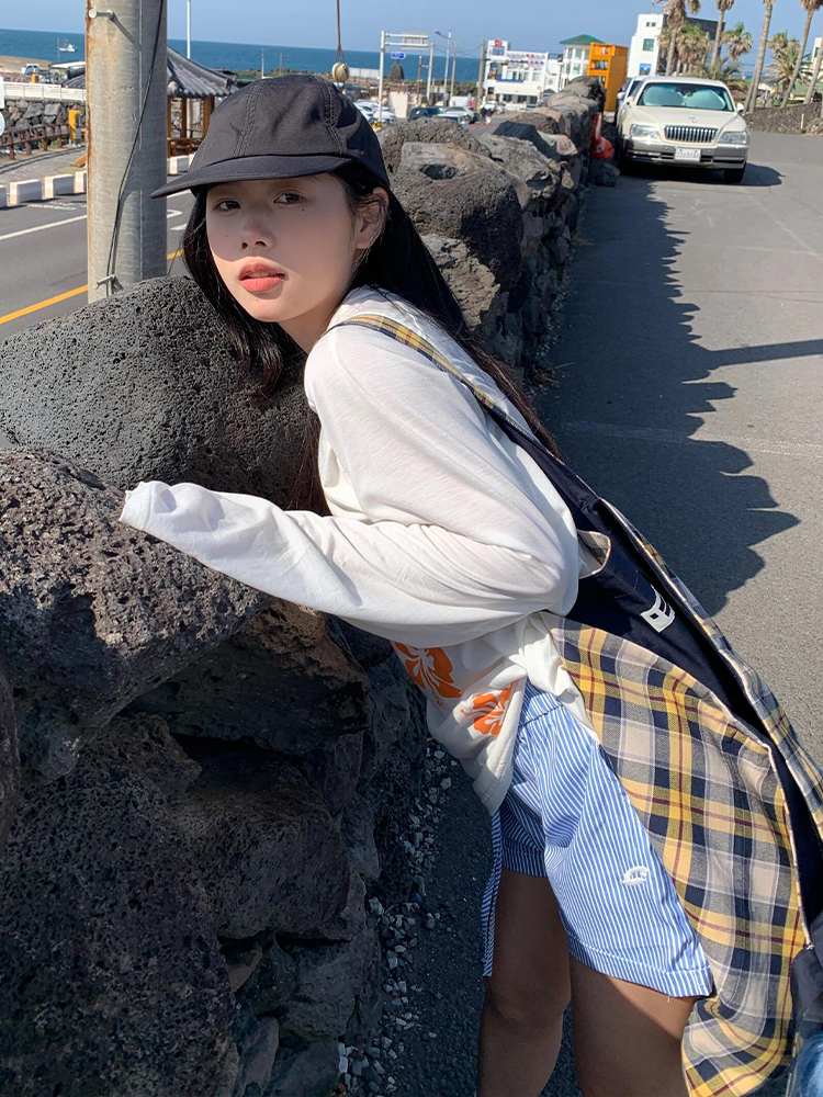 Floral Print Long Sleeve T-Shirt for Women - American Style Loose Round Neck Sun Protection Cover-Up - Summer Thin Top Floral Print Long Sleeve T-Shirt for Women - American Style Loose Round Neck Sun Protection Cover-Up - Summer Thin Top