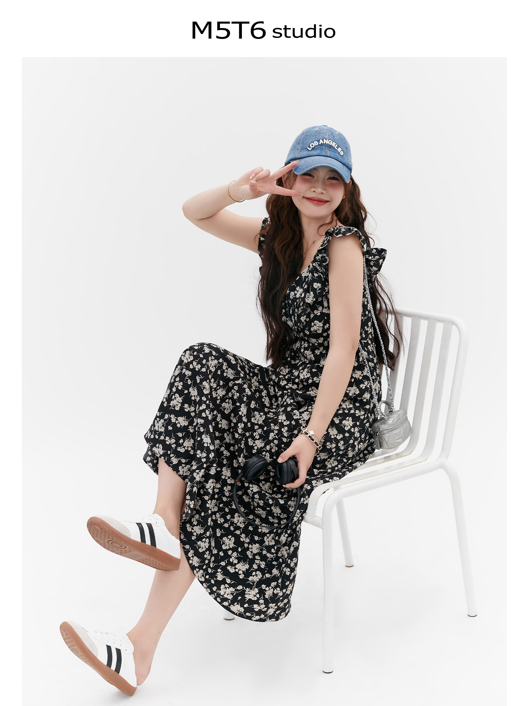 Floral Ruffled Sleeve Tea Dress - Curvy Fit, Waist-Defined, Vintage-Inspired Floral Print, Perfect for Y2K and Summer Events Floral Ruffled Sleeve Tea Dress - Curvy Fit, Waist-Defined, Vintage-Inspired Floral Print, Perfect for Y2K and Summer Events