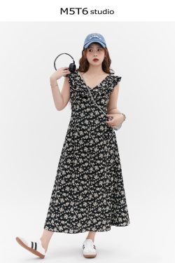 Floral Ruffled Sleeve Tea Dress - Curvy Fit, Waist-Defined, Vintage-Inspired Floral Print, Perfect for Y2K and Summer Events