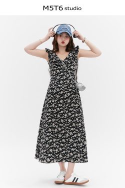 Floral Ruffled Sleeve Tea Dress - Curvy Fit, Waist-Defined, Vintage-Inspired Floral Print, Perfect for Y2K and Summer Events