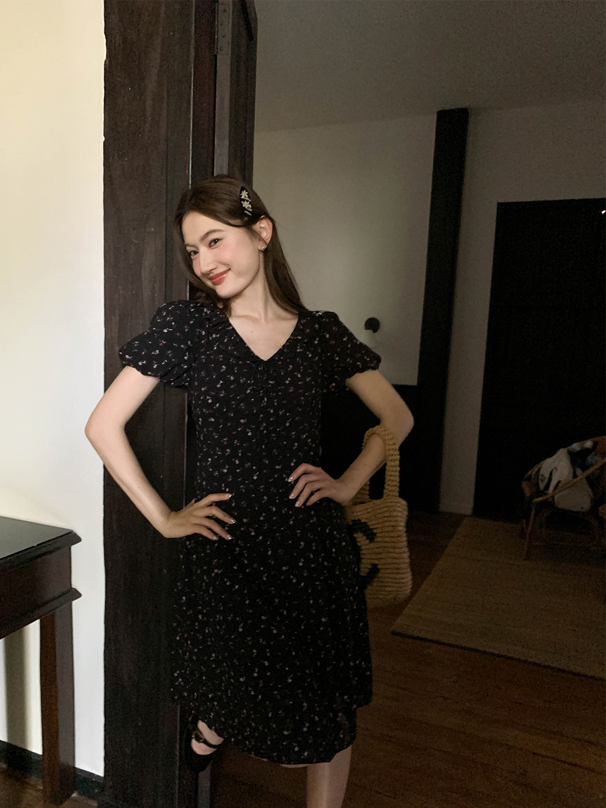 Floral Ruffled V-Neck Dress for Women, Tie Waist-Cinching, Mid-Length A-Line, Perfect for 2025 Spring and Summer Fashion Floral Ruffled V-Neck Dress for Women, Tie Waist-Cinching, Mid-Length A-Line, Perfect for 2025 Spring and Summer Fashion