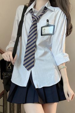 Four-Piece JK Uniform Set for Women: Striped Long Sleeve Shirt, Loose Fit, Pleated Skirt - Trendy 2024 Autumn Style