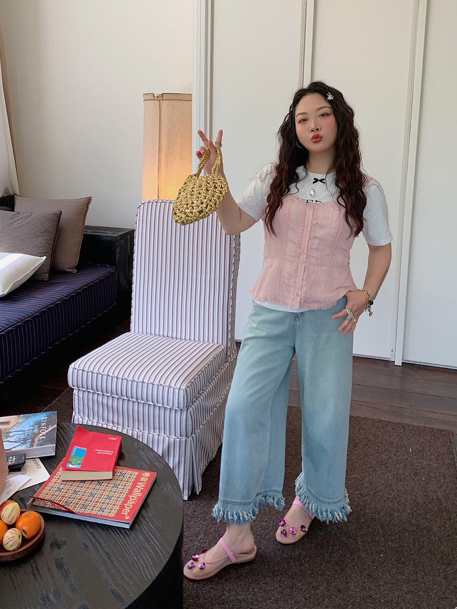 Frayed Denim Cropped Pants for Women – Plus Size Slimming Loose Wide Leg Summer 2025 Fashion Frayed Denim Cropped Pants for Women – Plus Size Slimming Loose Wide Leg Summer 2025 Fashion