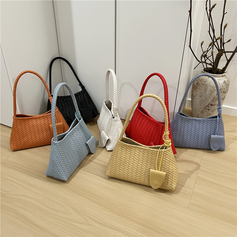 French Niche High-End Woven Handheld Shoulder Baguette Bag - Small Dirty Cabinet 2025 Fashion Underarm Bag French Niche High-End Woven Handheld Shoulder Baguette Bag - Small Dirty Cabinet 2025 Fashion Underarm Bag