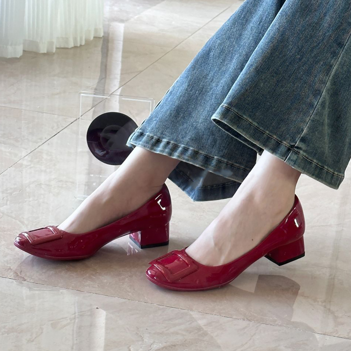 French Nude Pink Sheepskin High Heels with Square Buckle, Round Toe, Chunky Commuting Style, Versatile Shallow Mouth Footwear French Nude Pink Sheepskin High Heels with Square Buckle, Round Toe, Chunky Commuting Style, Versatile Shallow Mouth Footwear