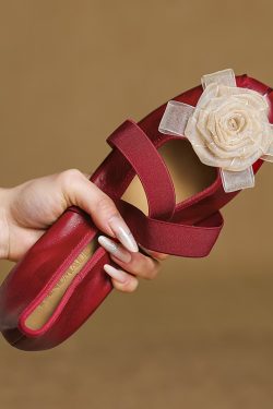 French Retro Artistic Flat Ballet Shoes with Deer and Nara Design - Trendy Fairy Style for Y2K and Korean Fashion Lovers