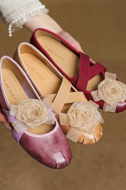 French Retro Artistic Flat Ballet Shoes with Deer and Nara Design - Trendy Fairy Style for Y2K and Korean Fashion Lovers